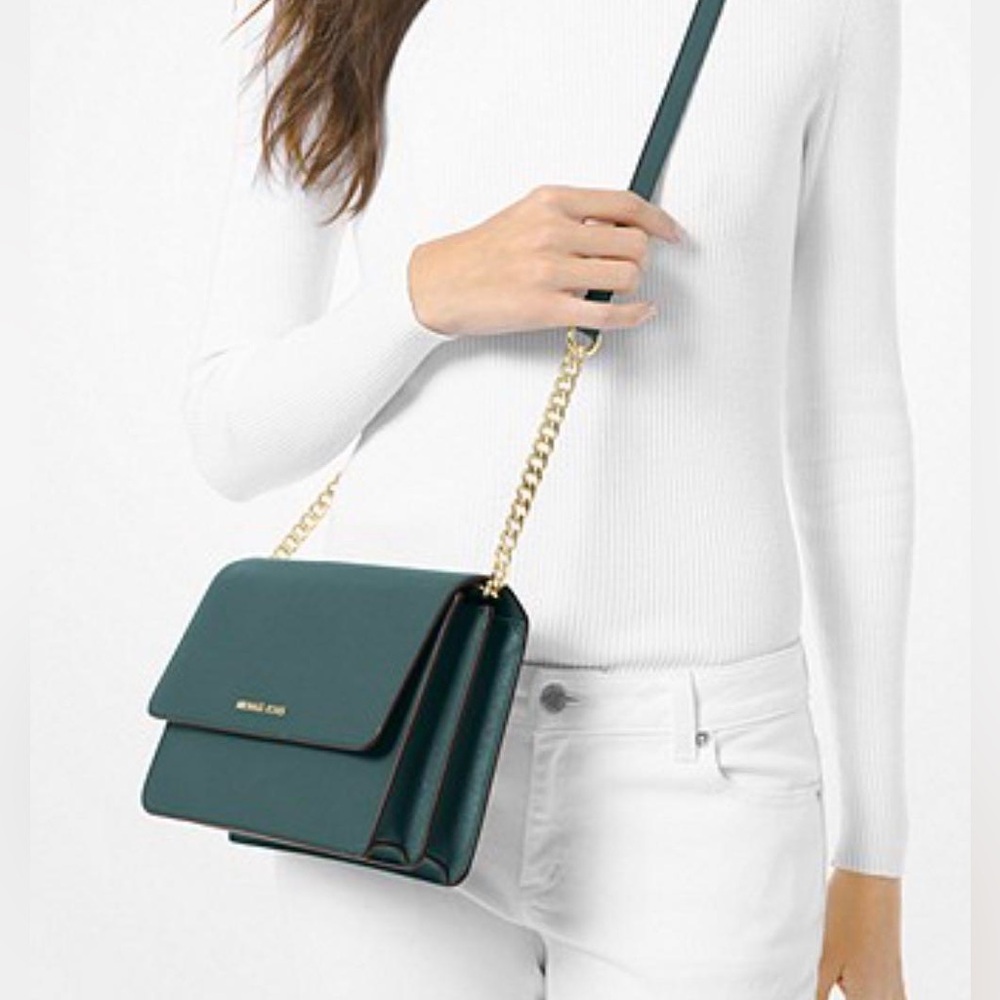 Purse - Picture 3 of 4